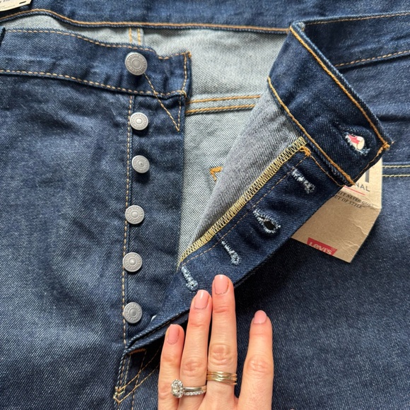 Levi’s jeans 501 dark wash button fly straight leg stretch 46 X 30 new - Picture 4 of 9